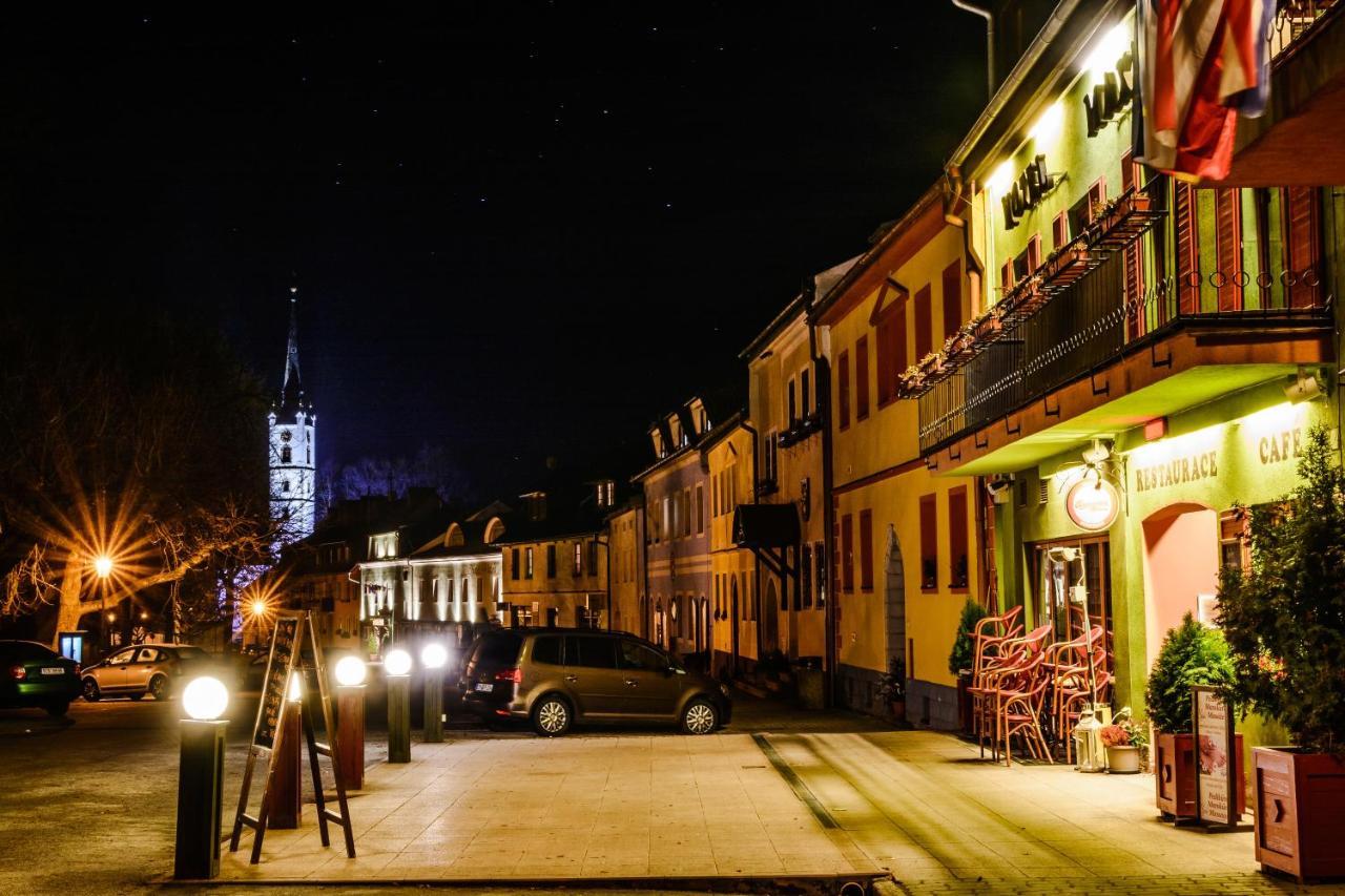 Hotel Maxant Фримбурк Экстерьер фото
