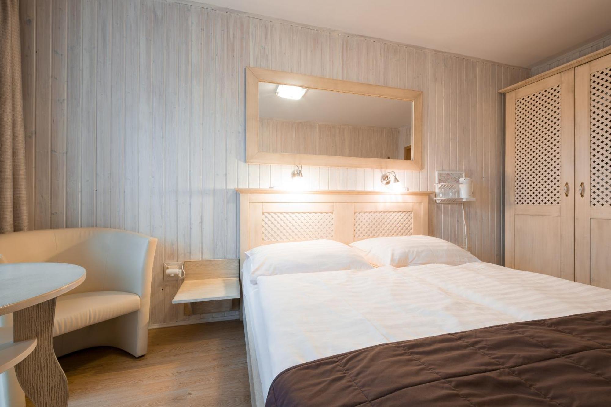 Hotel Maxant Фримбурк Экстерьер фото